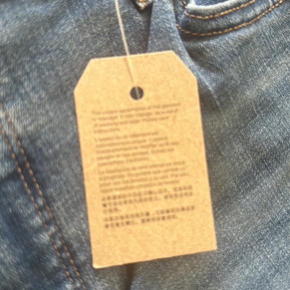 Levi's 311 shaping skinny a mid rise tummy swimming jean 34 x 30 NWT - Picture 7 of 8